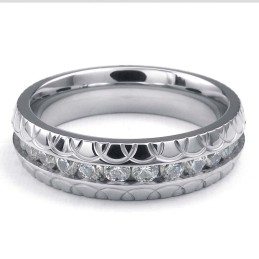 Bague Ronde En Titane Avec Zircon Blanc