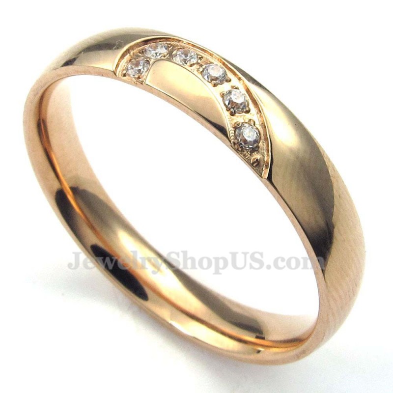 Bague Cœur En Titane Doré Avec Zircon Blanc Bague Cœur En Titane Doré Avec Zircon Blanc