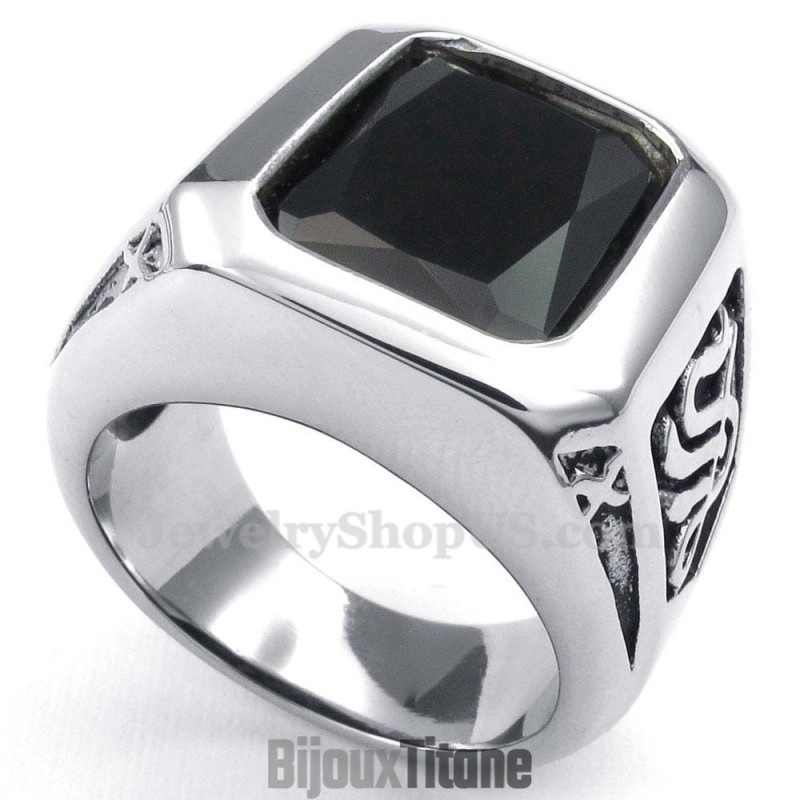 Bague En Titane Avec Zircon Noir Bague En Titane Avec Zircon Noir