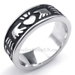 Bague En Forme De Cœur Avec Des Mains En Titane