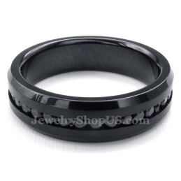 Bague En Titane Noir Avec Strass