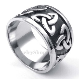 Bague En Titane Avec Nœud Irlandais