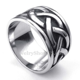 Bague En Titane Avec Nœud Irlandais