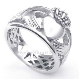 Bague En Titane Avec Cœur Et Mains Levées
