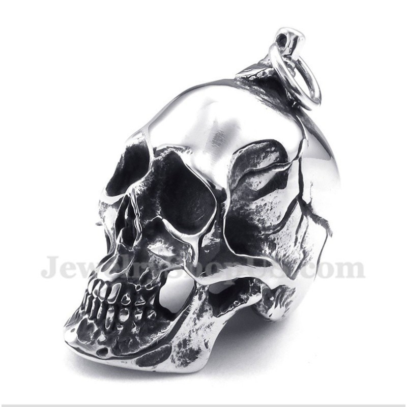Pendentif Tête De Mort En Titane Pour Homme Avec Chaîne Offerte Pendentif Tête De Mort En Titane Pour Homme Avec Chaîne Offerte