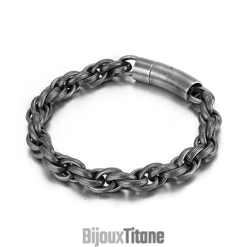 Bracelet En Titane Pour Homme, Style Motard, Simple Et Tendance Bracelet En Titane Pour Homme, Style Motard, Simple Et Tendance