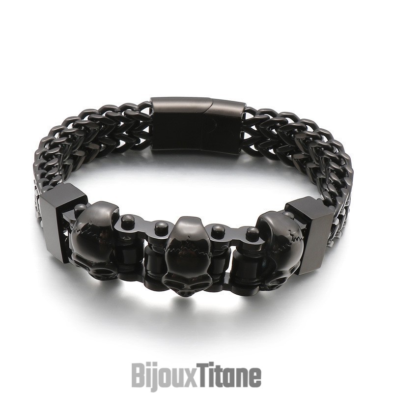 Bracelet En Titane Pour Homme Avec Tête De Mort Bracelet En Titane Pour Homme Avec Tête De Mort