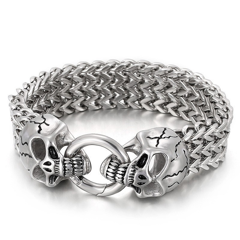 Bracelet Tête De Mort En Titane Chic Et Tendance À Vendre Bracelet Tête De Mort En Titane Chic Et Tendance À Vendre