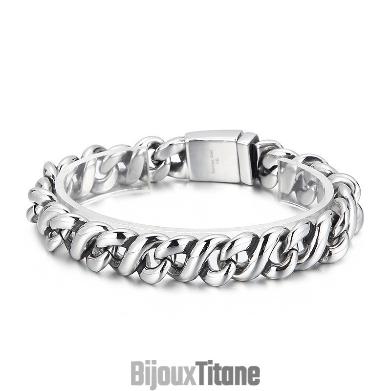 Bracelet En Titane Poli Et Chic Pour Homme Bracelet En Titane Poli Et Chic Pour Homme