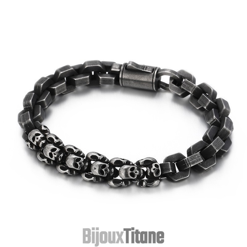 Bracelet Polygonal En Titane Avec Tête De Mort Épissée Pour Homme Bracelet Polygonal En Titane Avec Tête De Mort Épissée Pour Homme