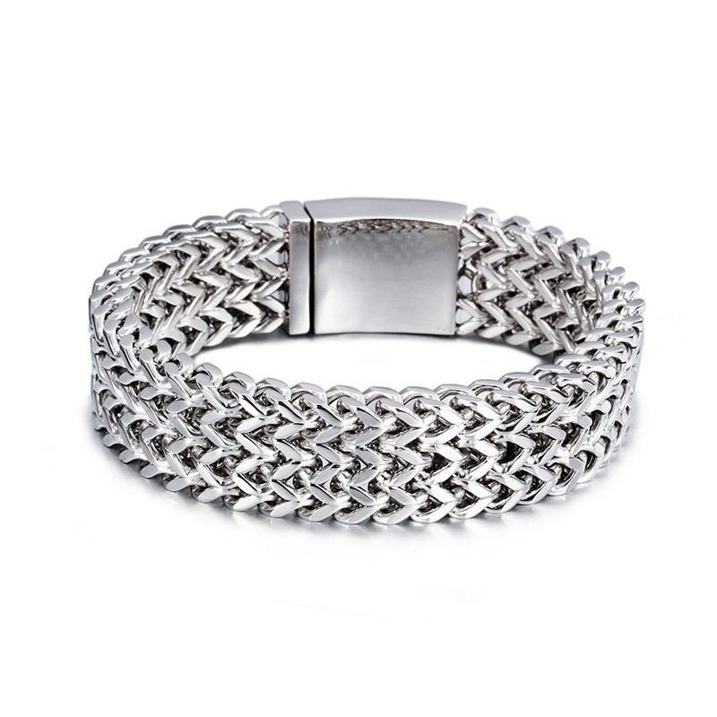 Bracelet Tendance En Titane À Trois Rangées Pour Homme Bracelet Tendance En Titane À Trois Rangées Pour Homme