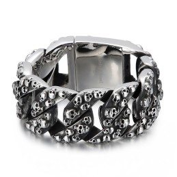 Bracelet En Titane Pour Homme Avec Tête De Mort Exagérée Et Chic