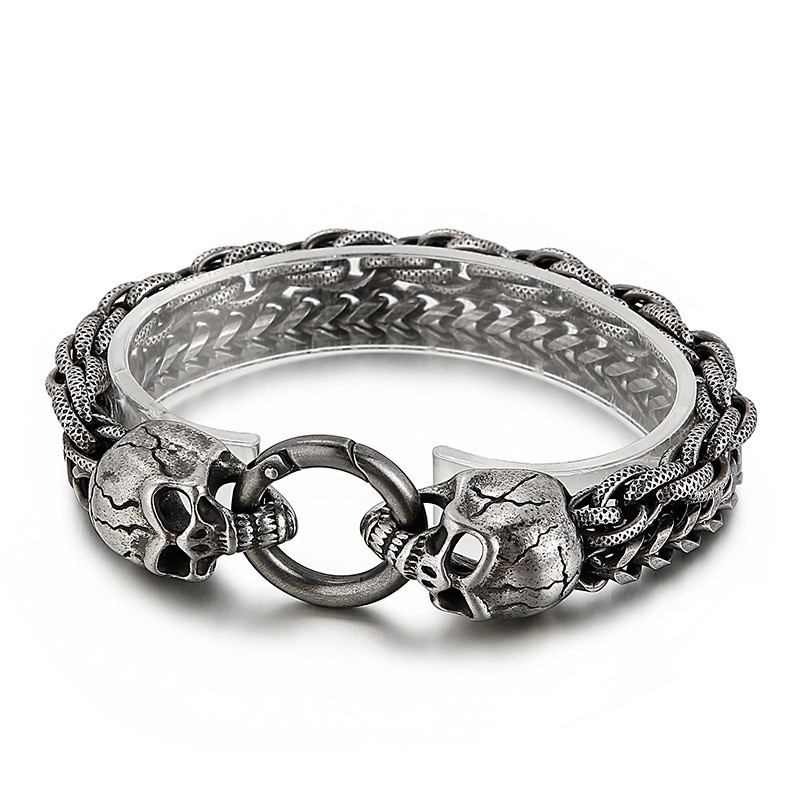 Bracelet En Titane Pour Homme, Motif Tête De Mort, Tendance Et Chic Bracelet En Titane Pour Homme, Motif Tête De Mort, Tendance Et Chic