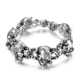 Bracelet En Titane Pour Homme Avec Tête De Mort Noircie