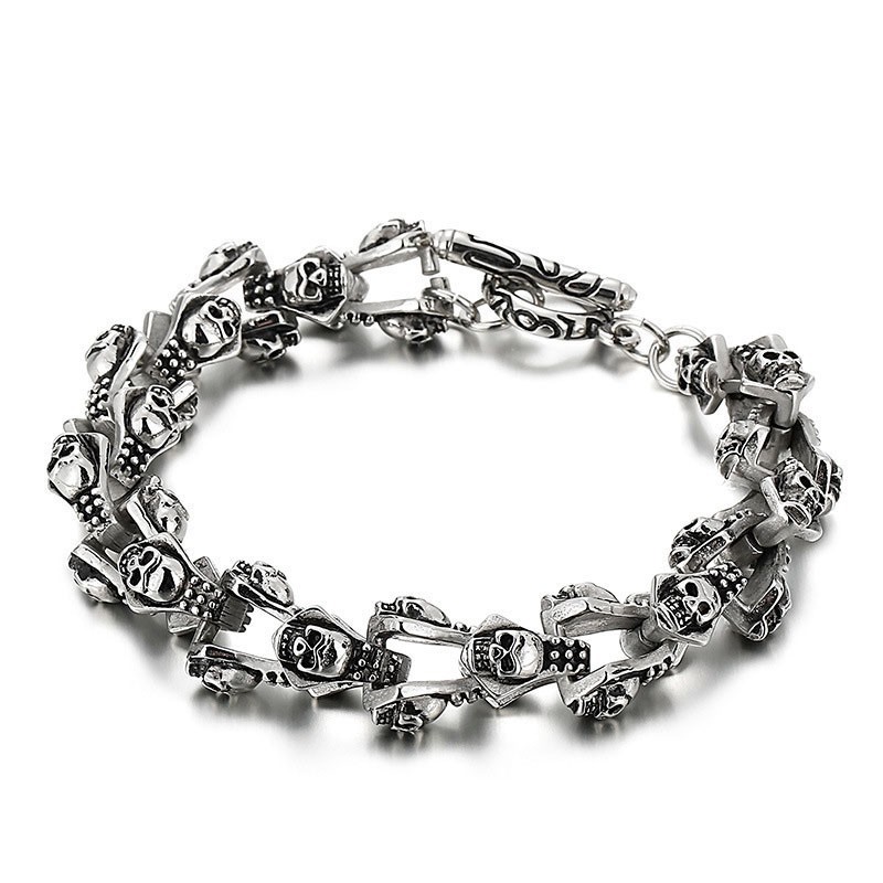 Bracelet Homme Chic En Titane Moulé Avec Tête De Mort Et Fantôme Bracelet Homme Chic En Titane Moulé Avec Tête De Mort Et Fantôme