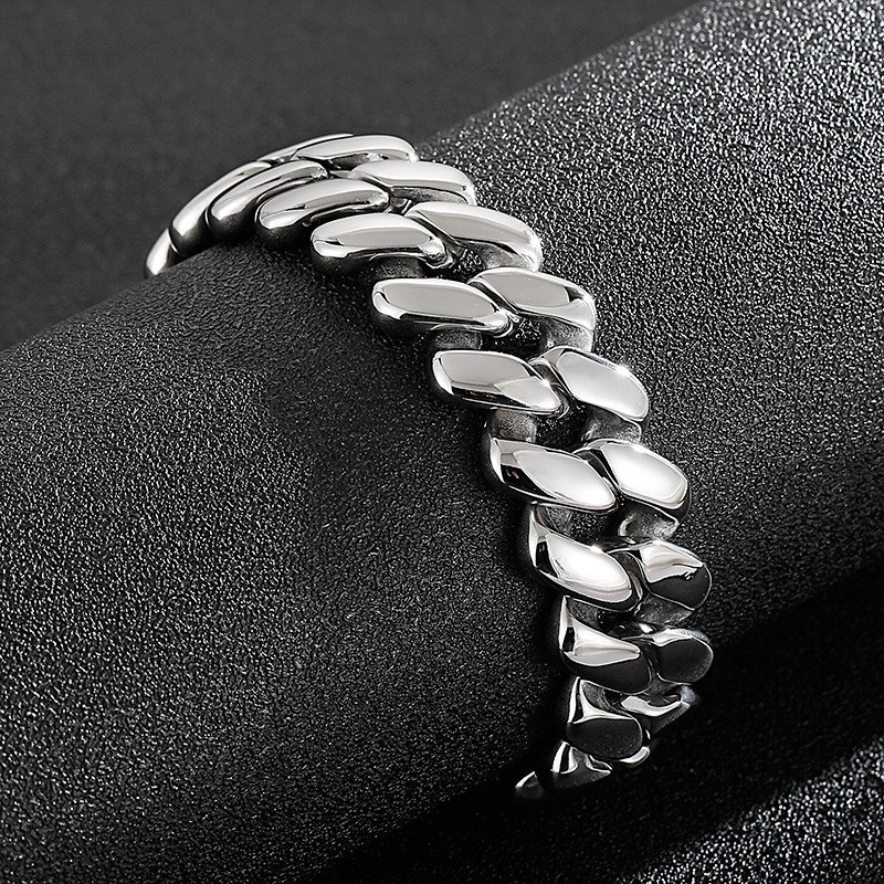 Bracelet En Titane En Forme De Diamant Chic Wind Bracelet En Titane En Forme De Diamant Chic Wind