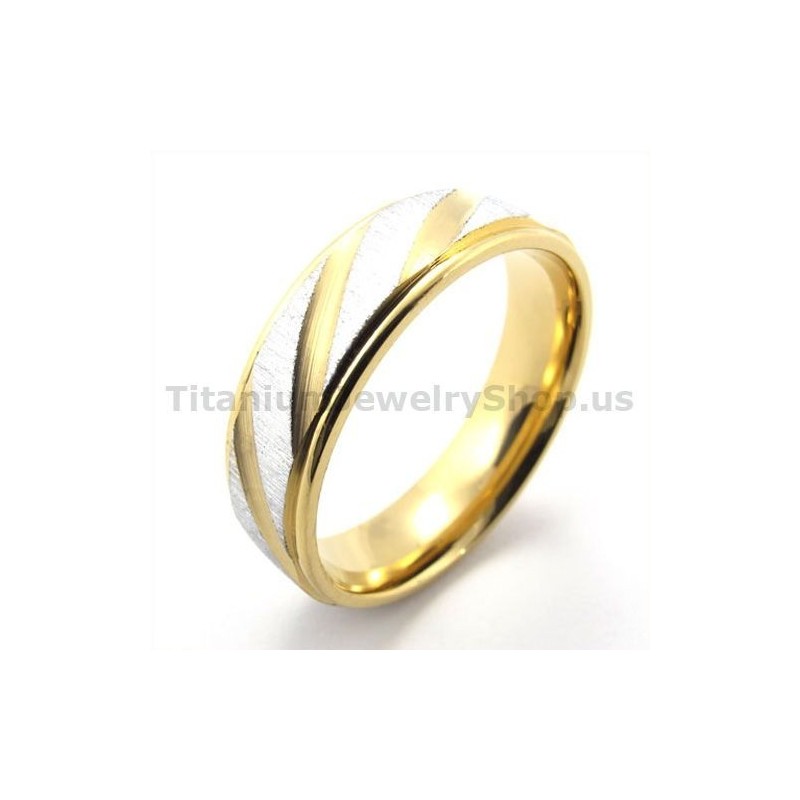 Bague En Titane Doré Avec Diamant