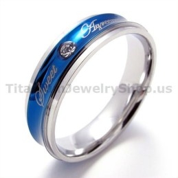 Bague En Titane Avec Diamant Et Cœur