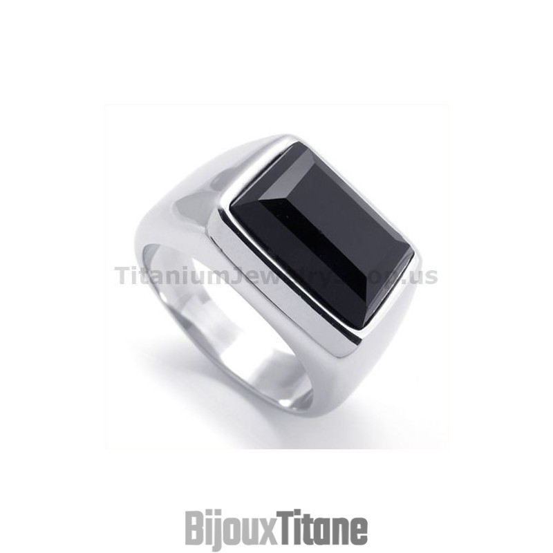 Bague En Titane Avec Zircon Bague En Titane Avec Zircon