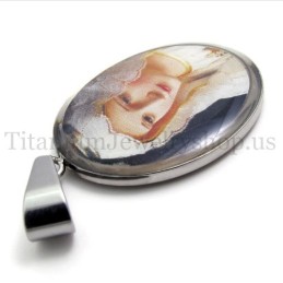 Pendentif En Titane De La Série Madonna