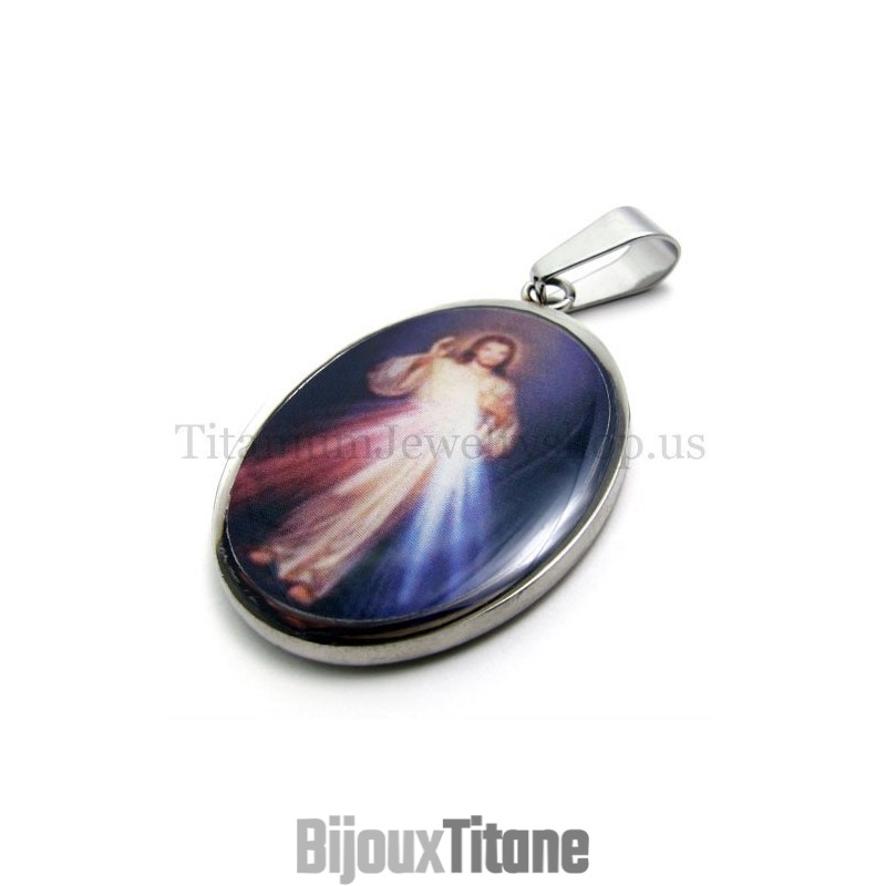 Pendentif En Titane De La Série Madonna Pendentif En Titane De La Série Madonna
