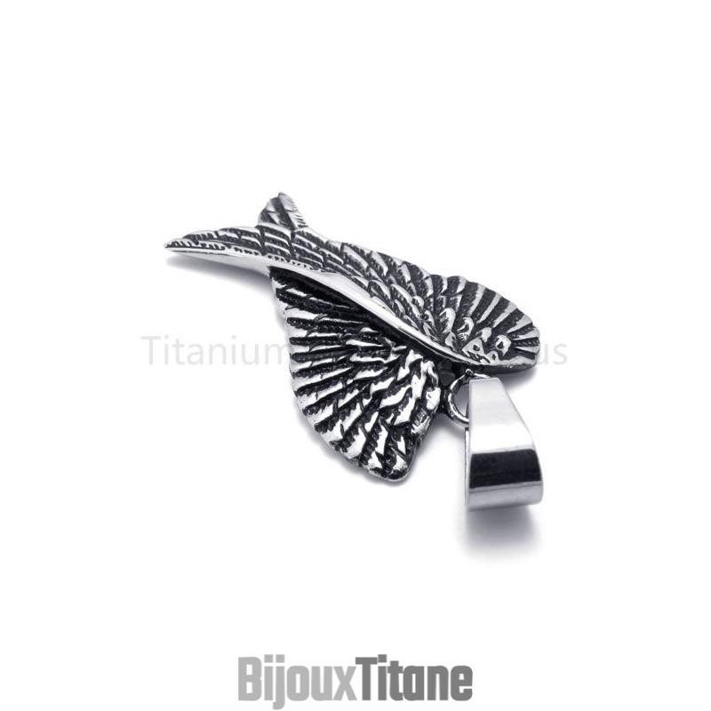 Nouveau Pendentif Classique En Titane Avec Aile De Diable Nouveau Pendentif Classique En Titane Avec Aile De Diable