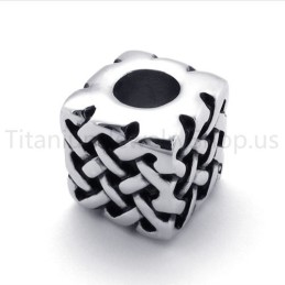 Nouveau Pendentif Cube Classique En Titane