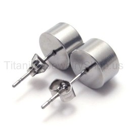Boucles D'Oreilles Silver Tank En Titane Et Diamant Bleu