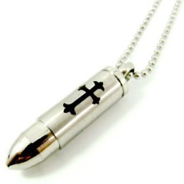 Collier Pendentif En Acier Titane Pour Homme Avec Croix Solide (Chaîne Offerte)