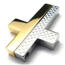 Pendentif Croix En Acier Titane Pour Homme (Chaîne Offerte)