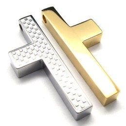 Pendentif Croix En Acier Titane Pour Homme (Chaîne Offerte)