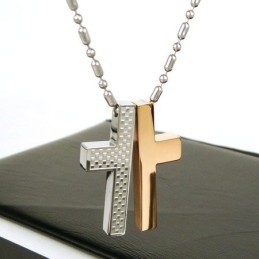 Pendentif Croix En Acier Titane Pour Homme (Chaîne Offerte)