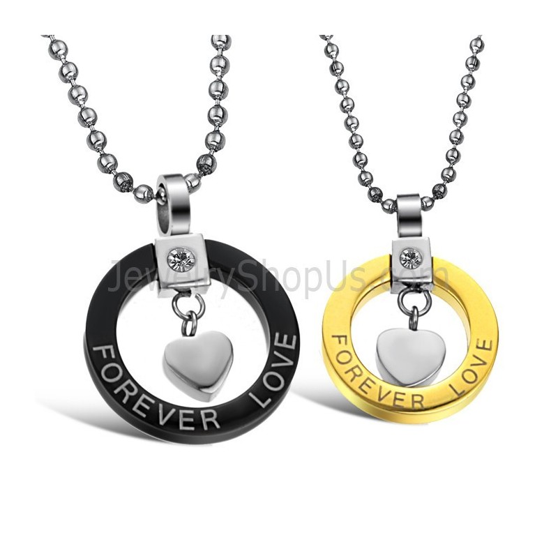 Pendentifs Amoureux « Forever Love » En Titane Noir Et Or Avec Strass Et Chaînes Offertes 280 Pendentifs Amoureux « Forever Love » En Titane Noir Et Or Avec Strass Et Chaînes Offertes 280