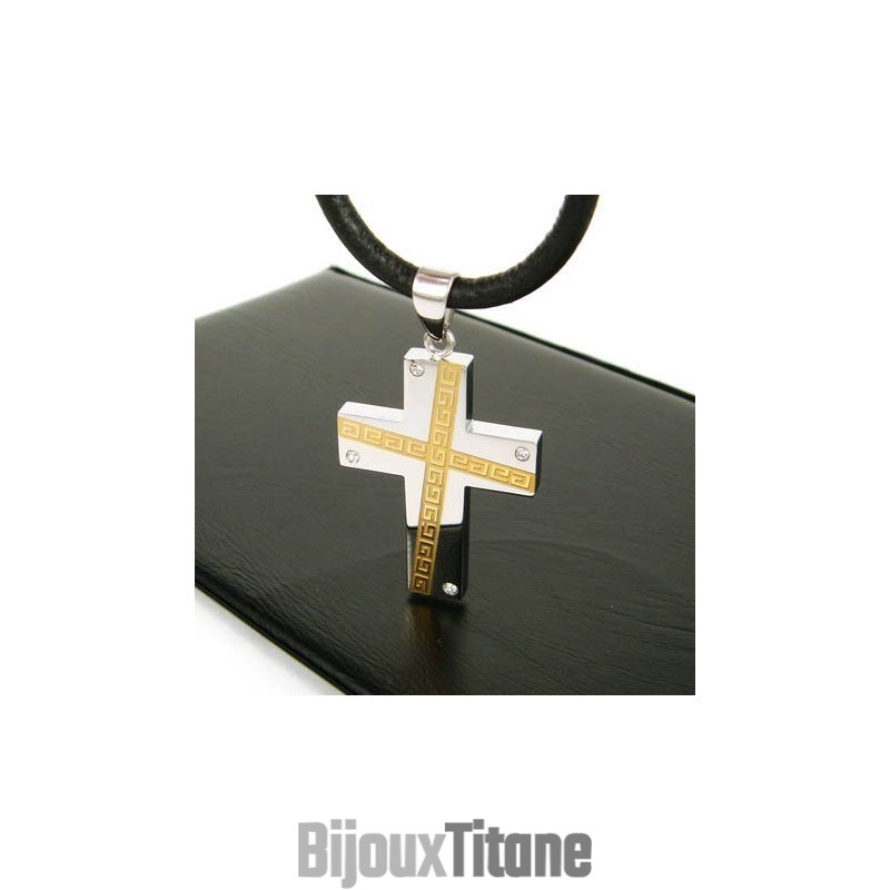Pendentif Cool Man Cross En Titane Pur Et Pierres Précieuses Pendentif Cool Man Cross En Titane Pur Et Pierres Précieuses