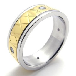 Bague En Or, Diamant Et Titane