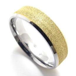 Bague En Titane Avec Perles Colorées
