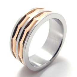 Bague En Titane Avec Accents Dorés Et Café