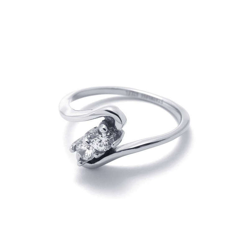 Bague En Titane Pour Femme Avec Diamant Bague En Titane Pour Femme Avec Diamant