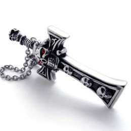 Pendentif Croix En Titane Avec Tête De Mort Et Dague En Diamant Rouge