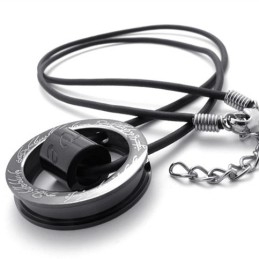 Pendentif En Titane Avec Anneau Noir