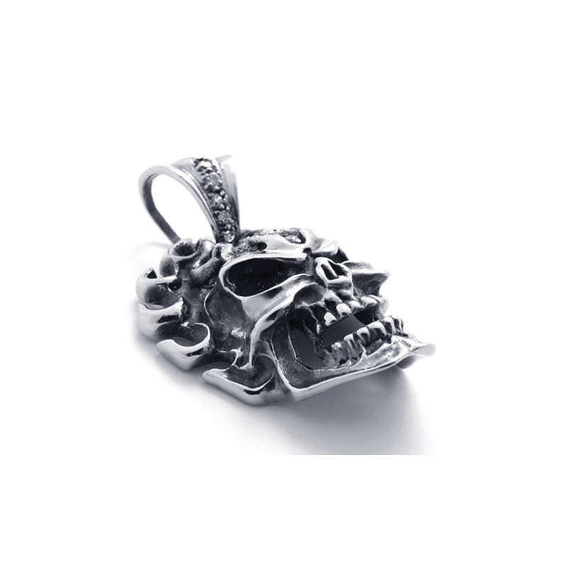 Pendentif En Titane Avec Diamant Et Tête De Mort Pendentif En Titane Avec Diamant Et Tête De Mort