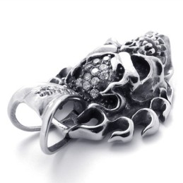 Pendentif En Titane Avec Diamant Et Tête De Mort