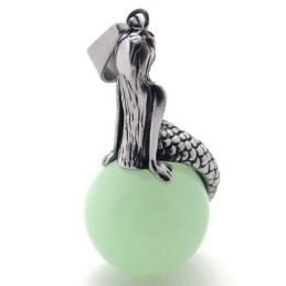 Pendentif En Titane Avec Gemme Sirène