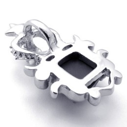 Pendentif En Titane Avec Couronne De Pierres Précieuses