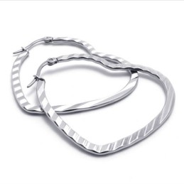 Boucles D'Oreilles En Titane En Forme De Cœur