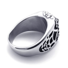 Bague En Titane Avec Pierres Précieuses