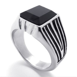 Bague En Titane Avec Pierres Précieuses