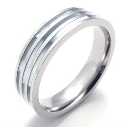 Bague En Titane Poli À Trois Anneaux