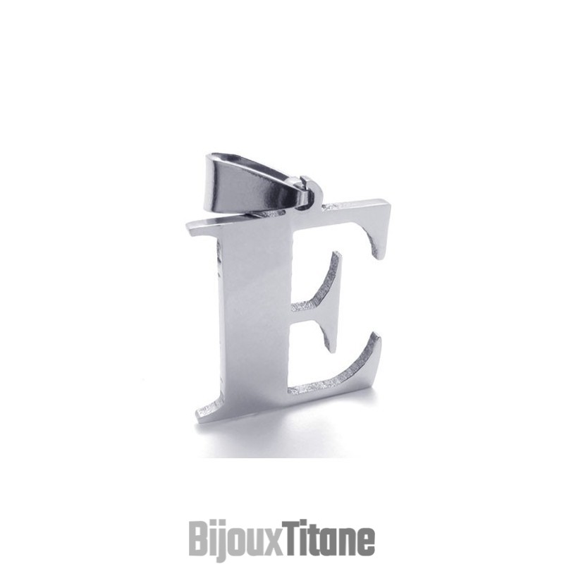 Pendentif En Titane Avec Lettre E Pendentif En Titane Avec Lettre E
