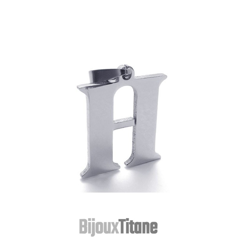 Pendentif En Titane Avec La Lettre « H »